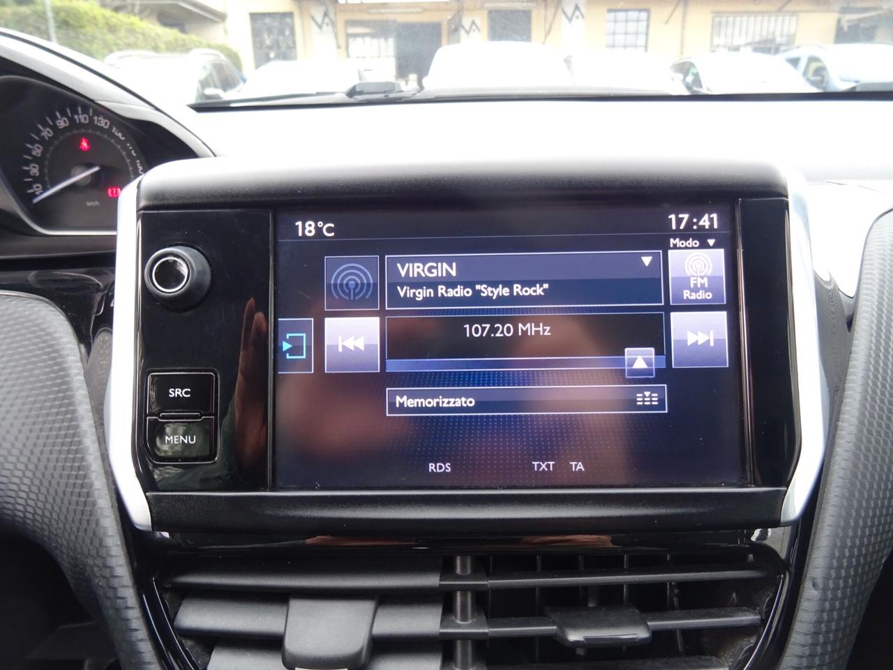 Peugeot 2008 PureTech 82 Active OK NEOPATENTATI