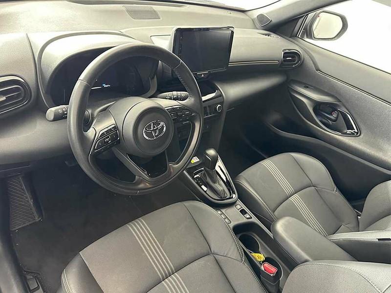 Toyota yaris cross 1.5h adventure fwd 116cv e-cvt