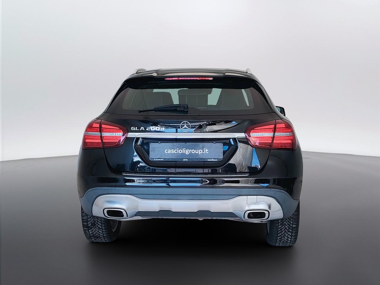 Mercedes-Benz GLA-X156 2017 - GLA 200 d Sport