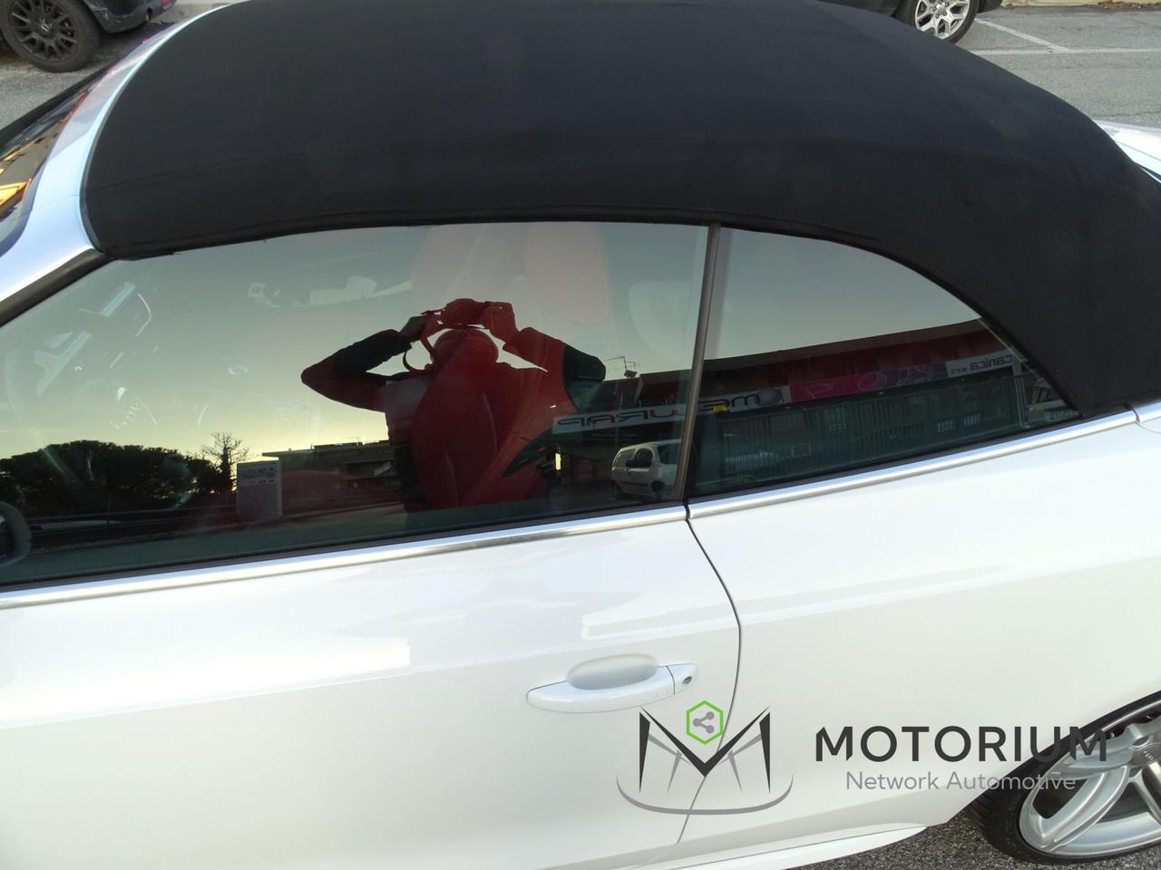 Audi A5 Cabrio 2.0 TDI S-LINE