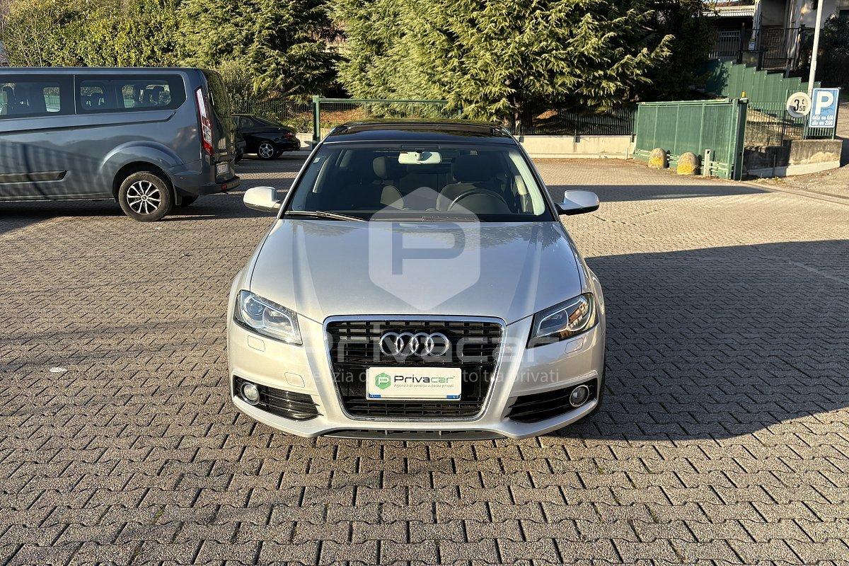 AUDI A3 1.6 TDI 105 CV CR Ambition