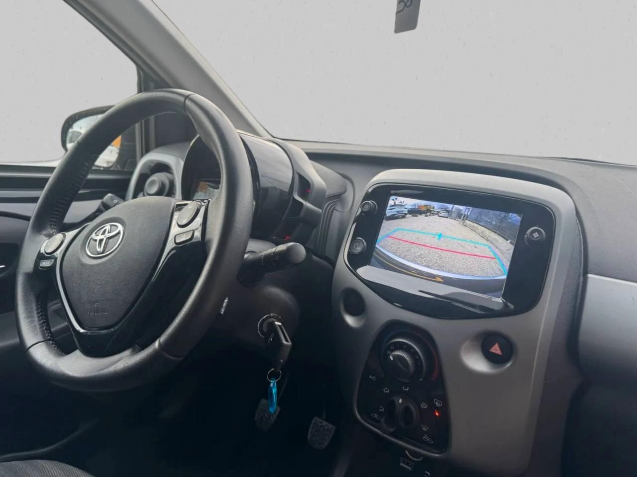 Toyota Aygo 1.0 VVT-i 72 CV 5 porte x-wave 11/2019
