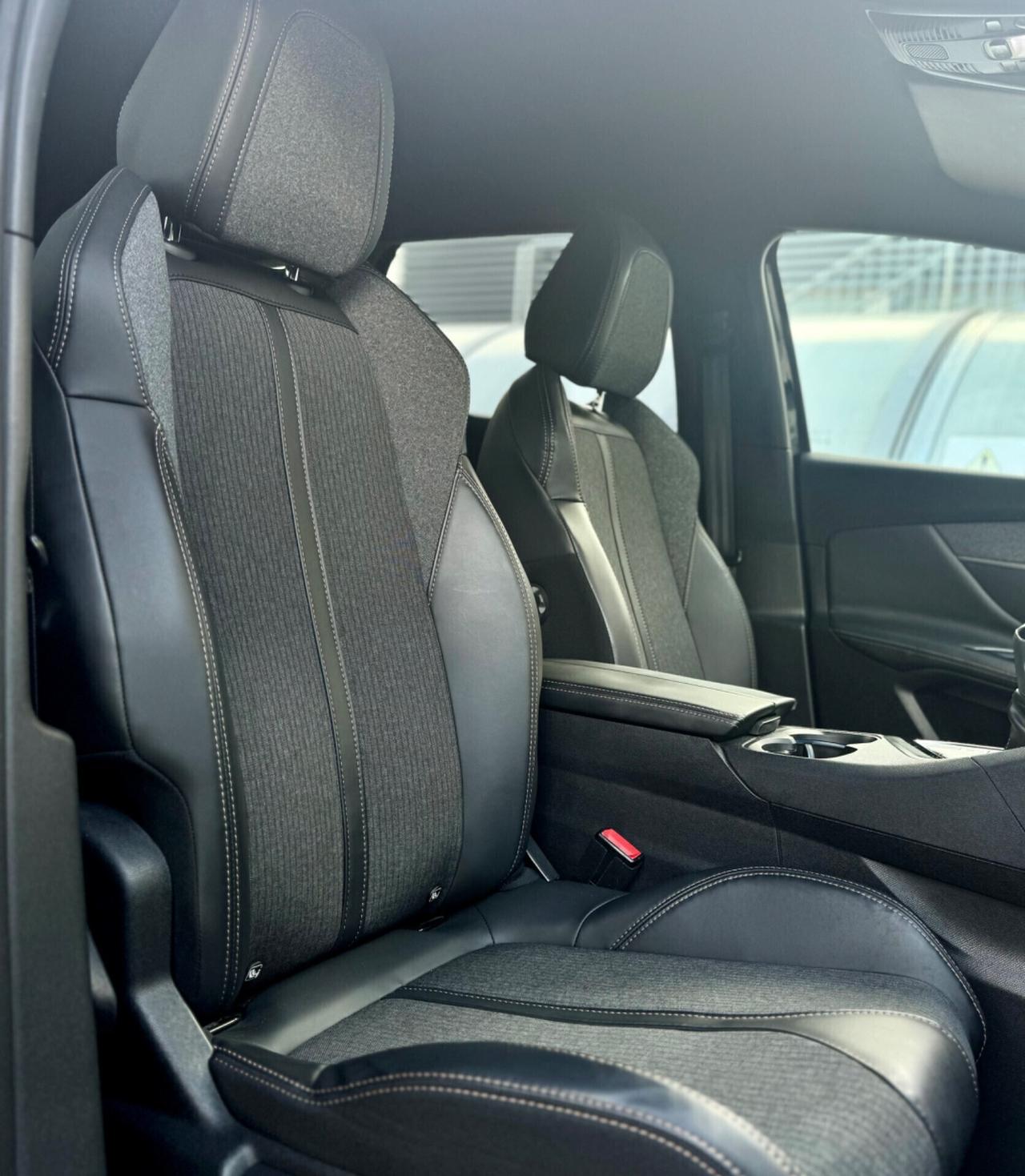 Peugeot 3008 BlueHDi 150cv GT Line Euro 6B