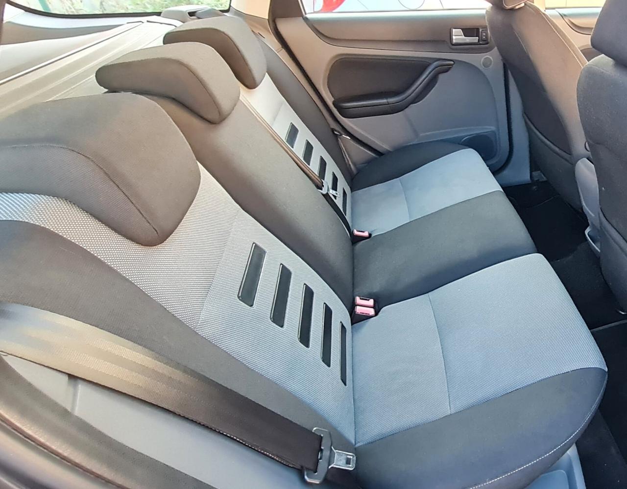 Ford Focus 1.6 TDCi (110CV) SW Tit. DPF