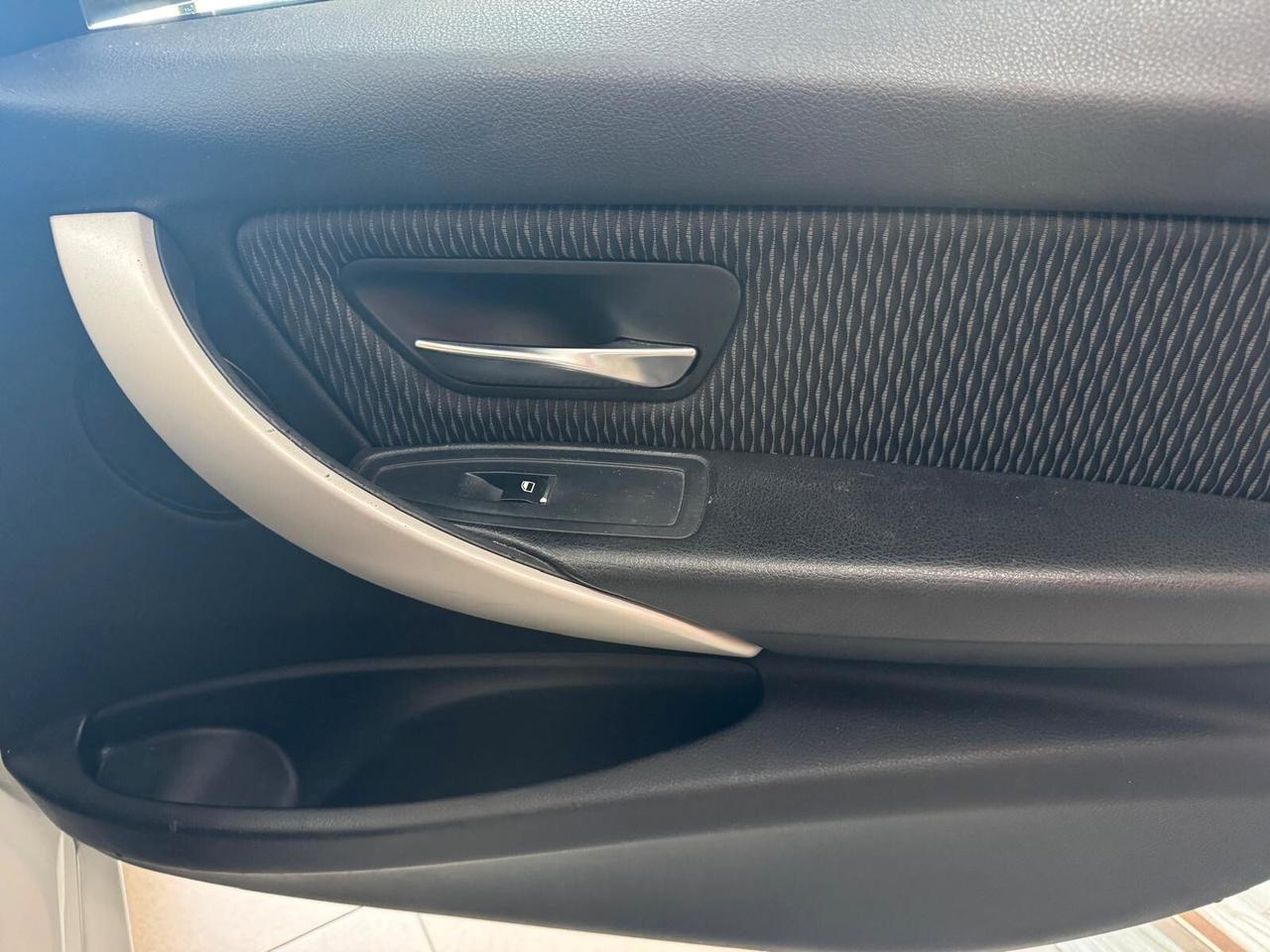 Bmw 316d Touring AUTOMATICO FULL OPTIONAL SEMPRE TAGLIANDATO