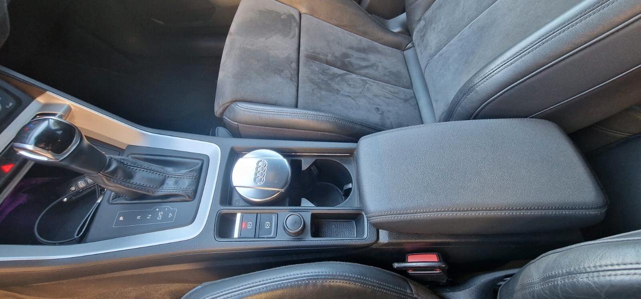 Audi Q3 35 TDI S Tronic Line Edition PROMO FINANZIAMENTO!!!