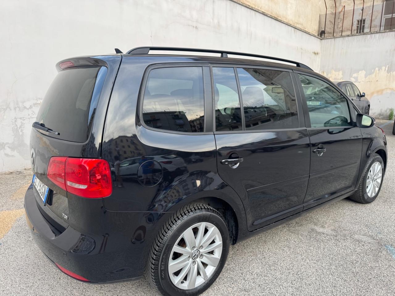 Volkswagen Touran Business 1.6 TDI Comfortline