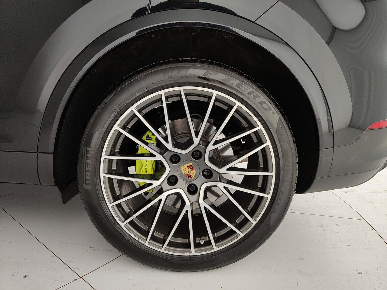 Porsche Cayenne Coupé 3.0 V6 E-Hybrid