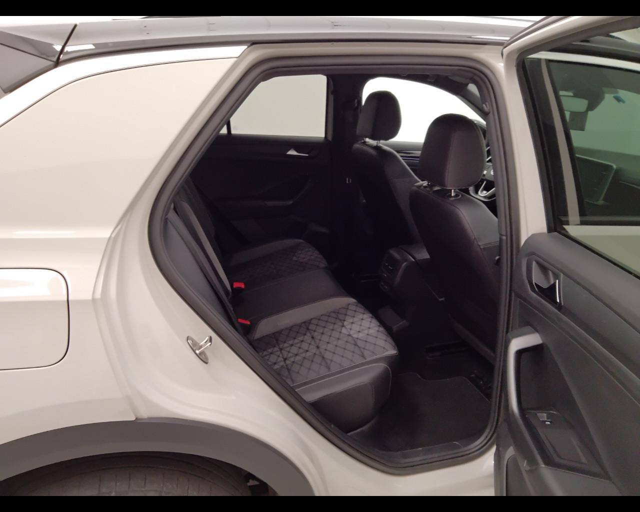 VOLKSWAGEN T-Roc I 2022 - T-Roc 1.0 tsi R-Line 110cv