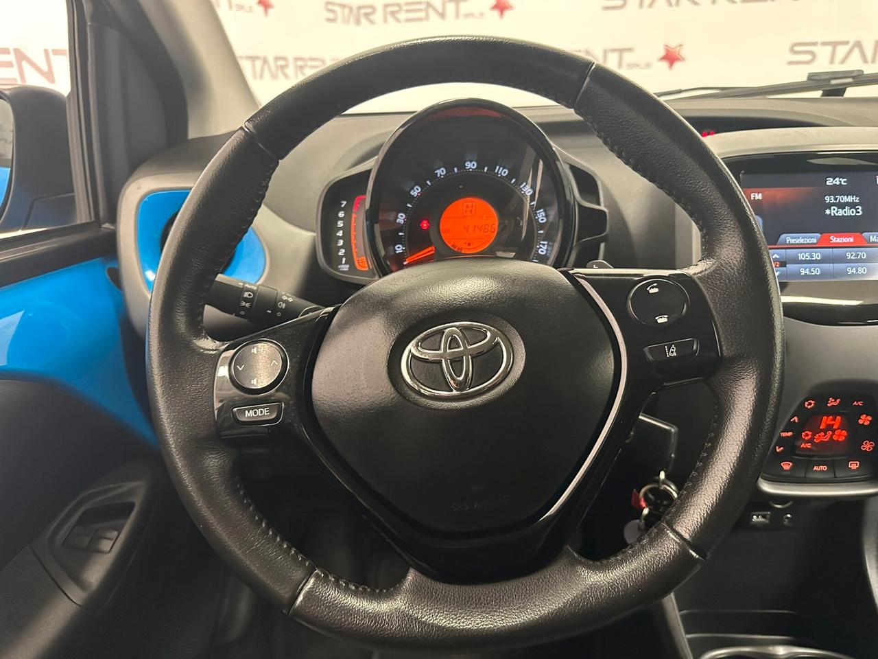 Toyota Aygo Connect 1.0 VVT-i 72 CV 5 porte x-cool CAMBIO AUTOMATICO