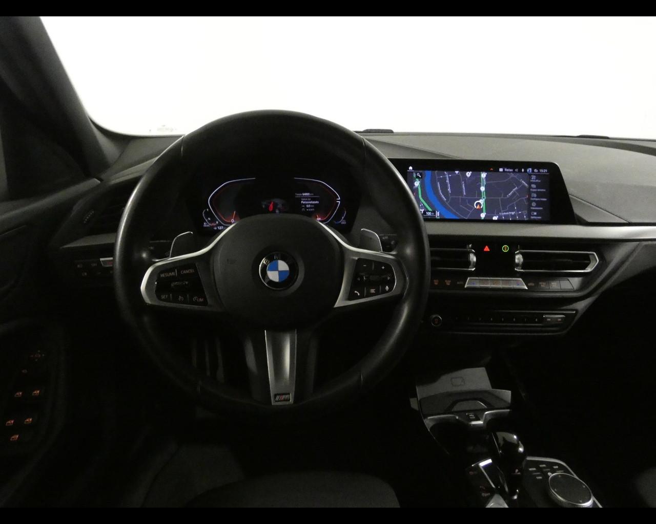 BMW Serie 1 (F40) - 118d 5p. Msport
