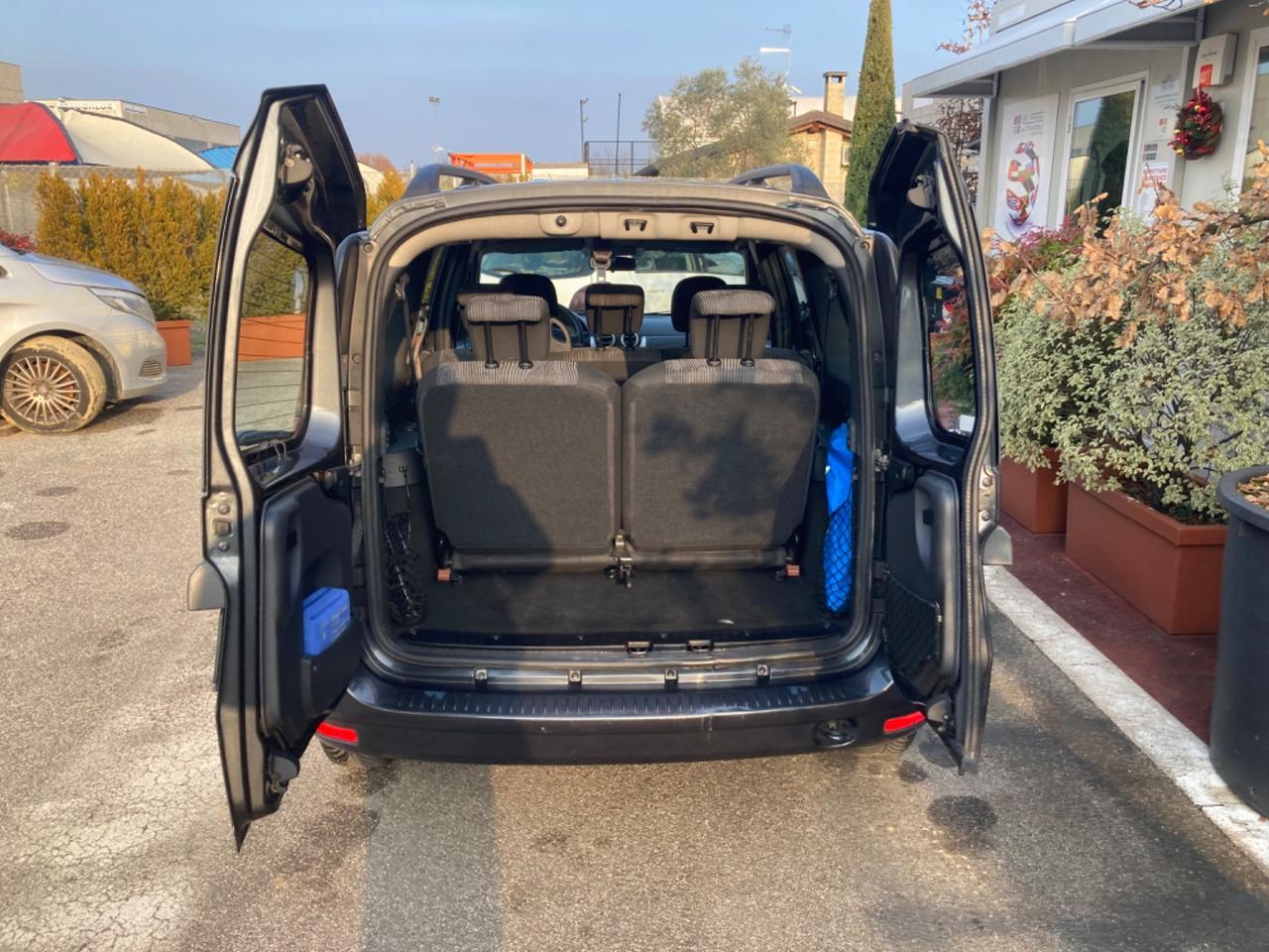 DACIA LOGAN 7 POSTI (KM 98.409)