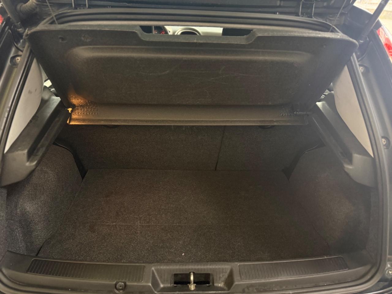 Fiat Punto 1.4 METANO 5 PORTE OK NEOPATENTATI