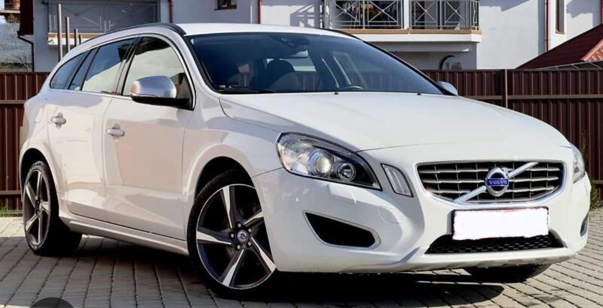 Volvo V60 D3 R-design Kinetic