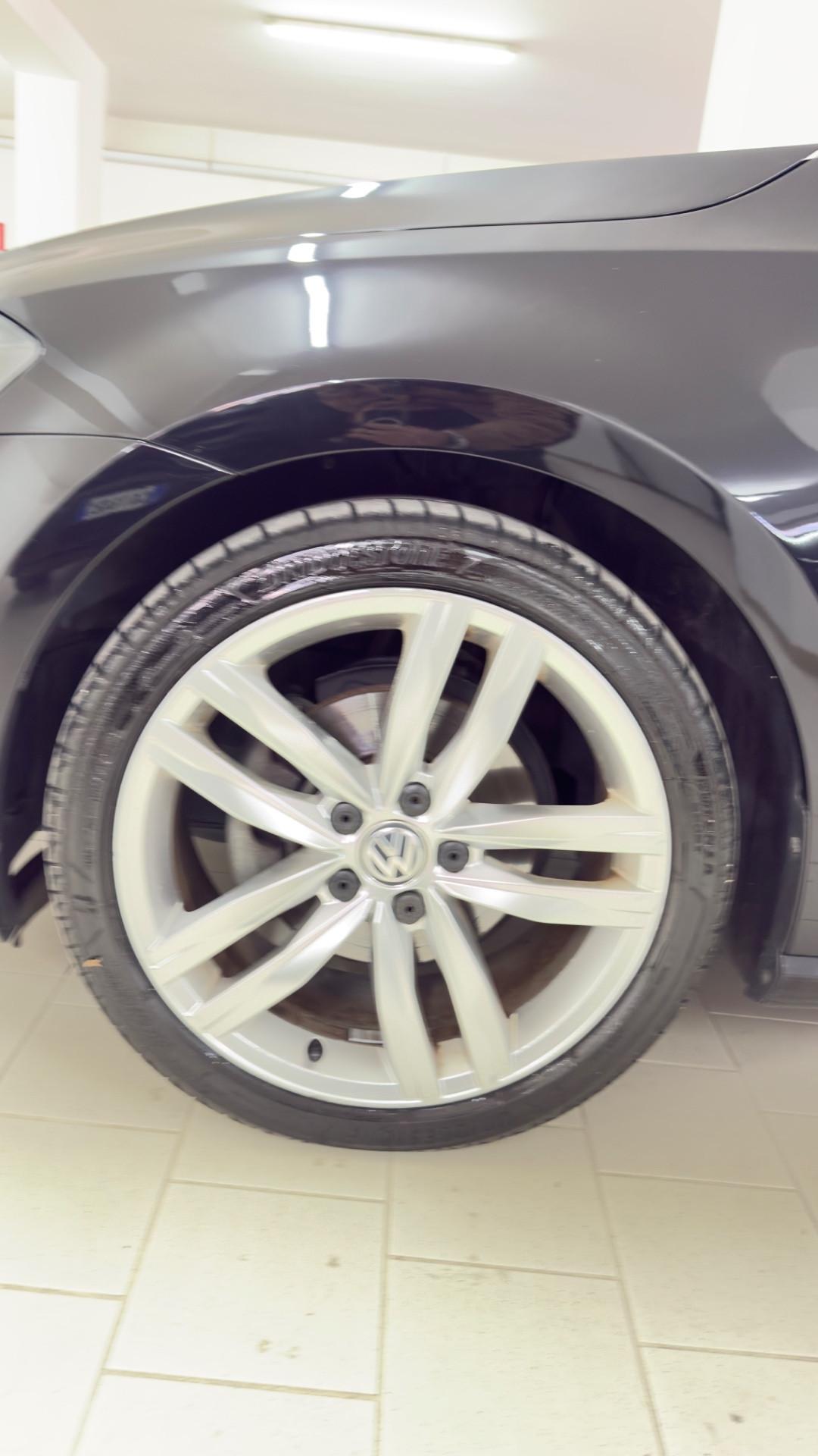 Volkswagen Golf 1.4 TSI DSG 5p. Highline BlueMotion Tech.