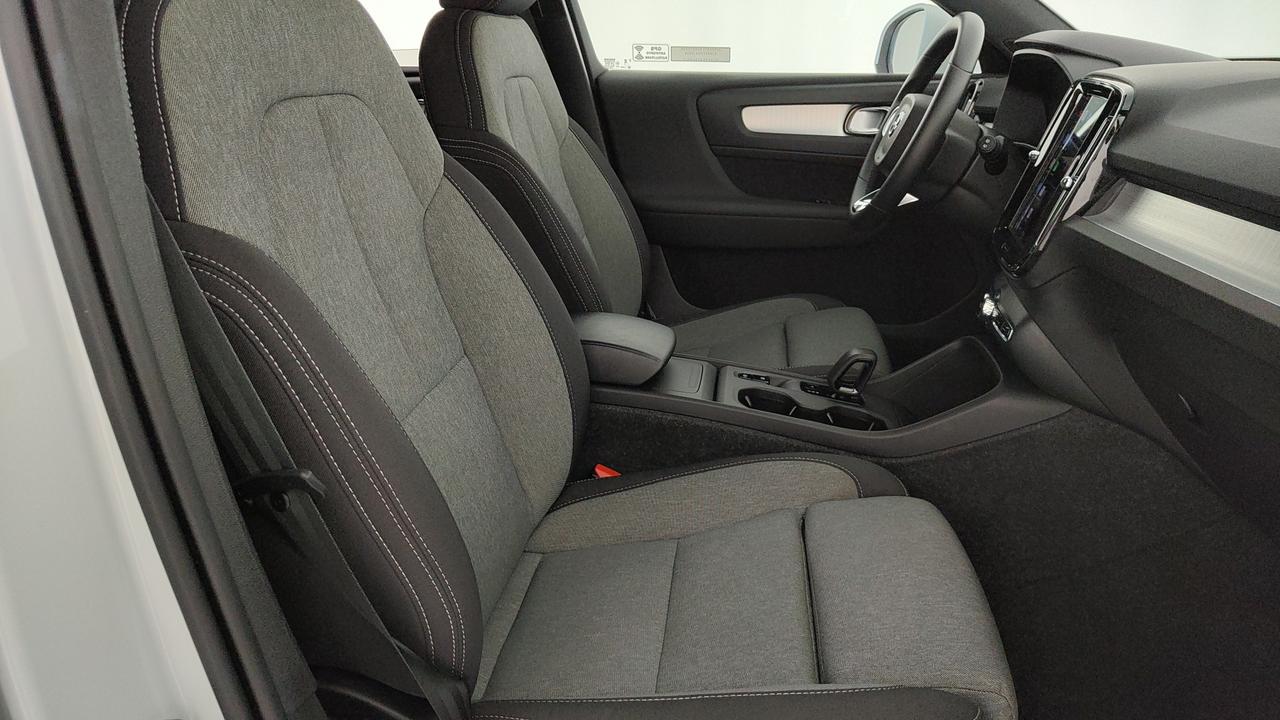 VOLVO XC40 2.0 b3 Core auto