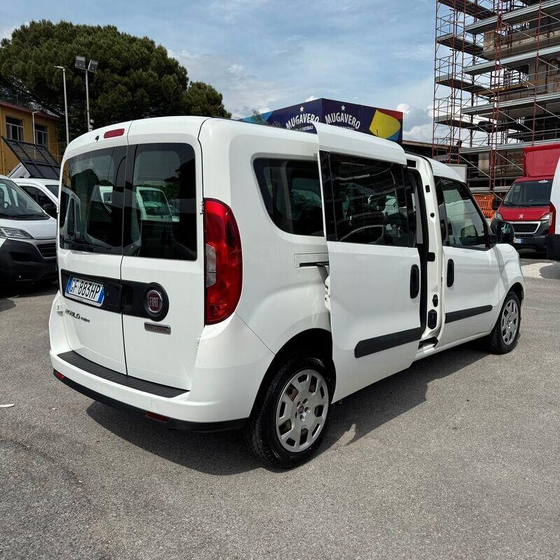 FIAT DOBLO' MAXI 1.6mjt AUTOCARRO 5 POSTI 2021