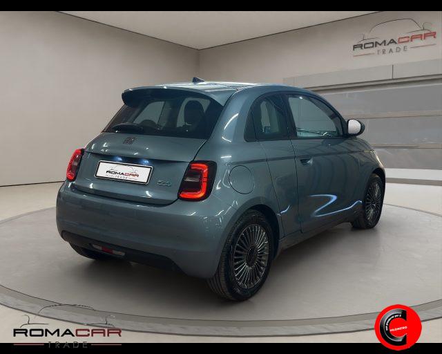 FIAT 500e 3+1 42 kWh Icon