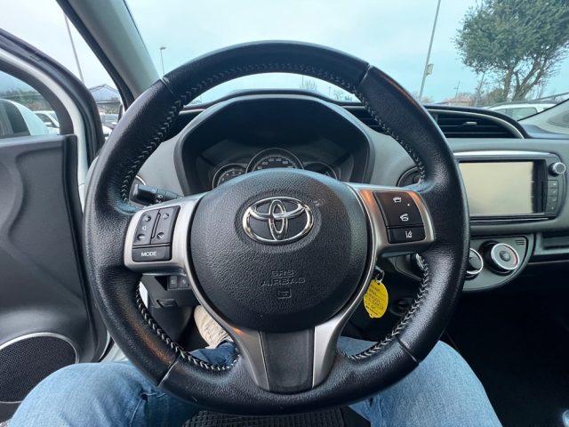 TOYOTA Yaris 1.4 D-4D 5 porte Lounge KM. TAGLIANDATI