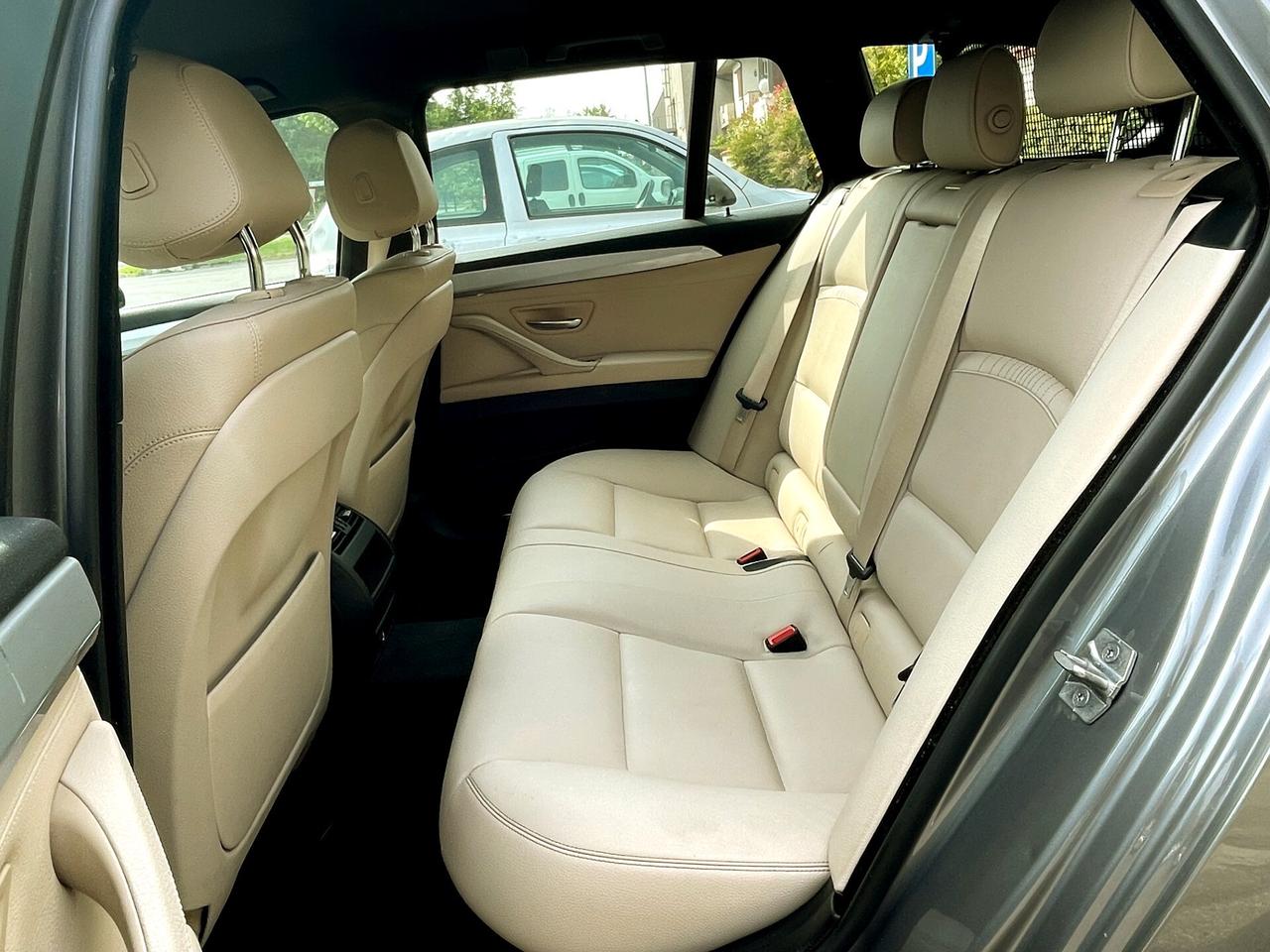 BMW 520D sw aut-Pelle,Nav,Led-Tagl.BMW-2017