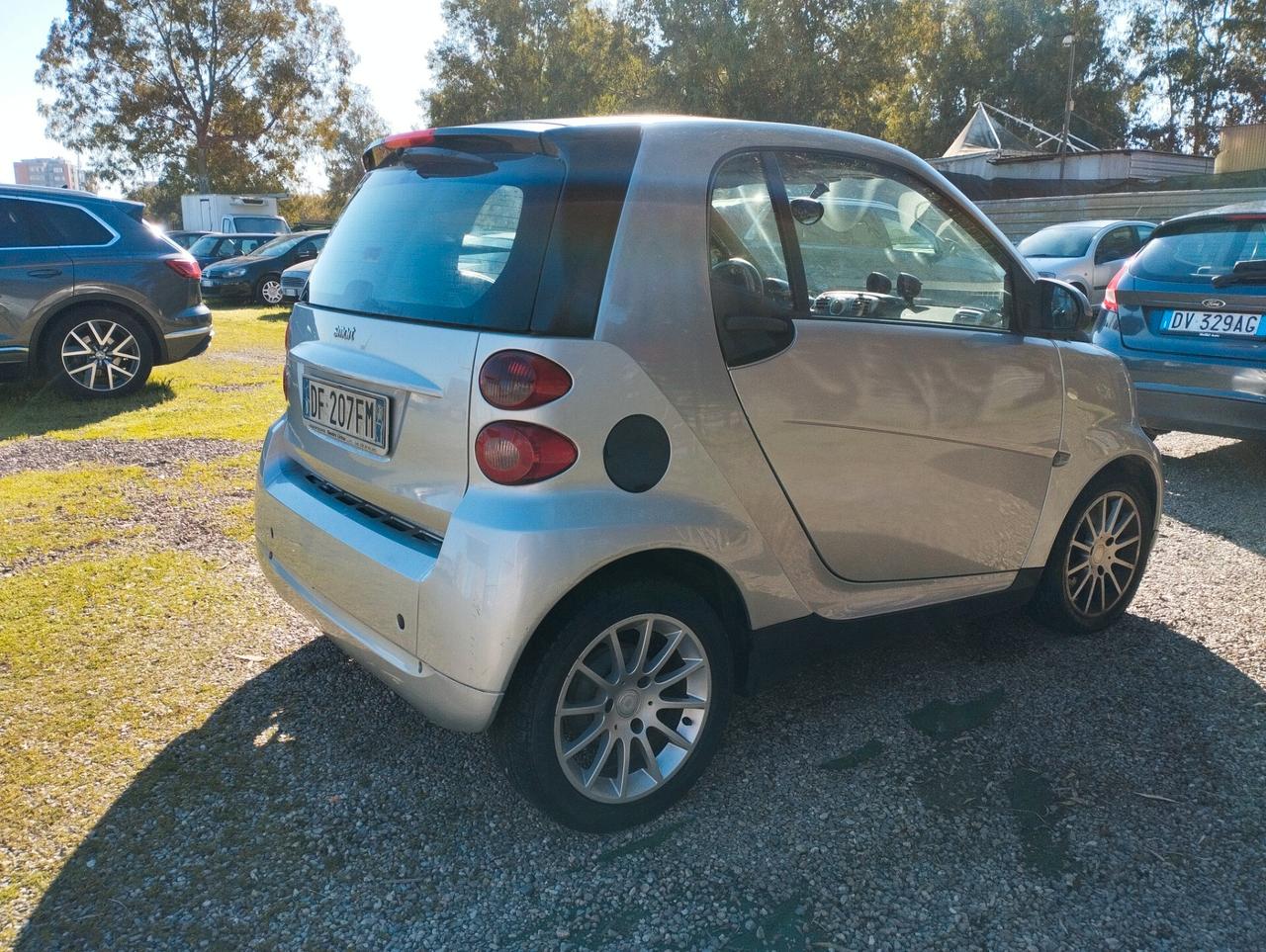 Smart ForTwo 1000 52 kW coupé limited one