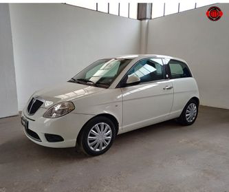 Lancia Ypsilon 1.4 argento ecochic GPL