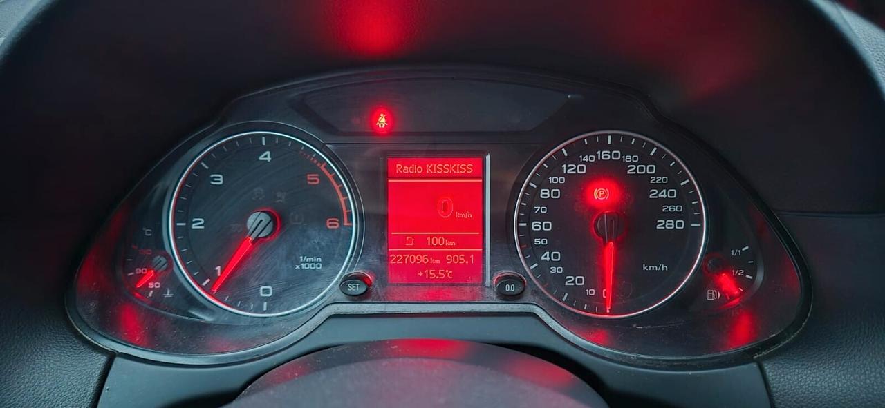 Audi Q5 2.0TDI 143CV quattro-Motore Rif. 30000km fa