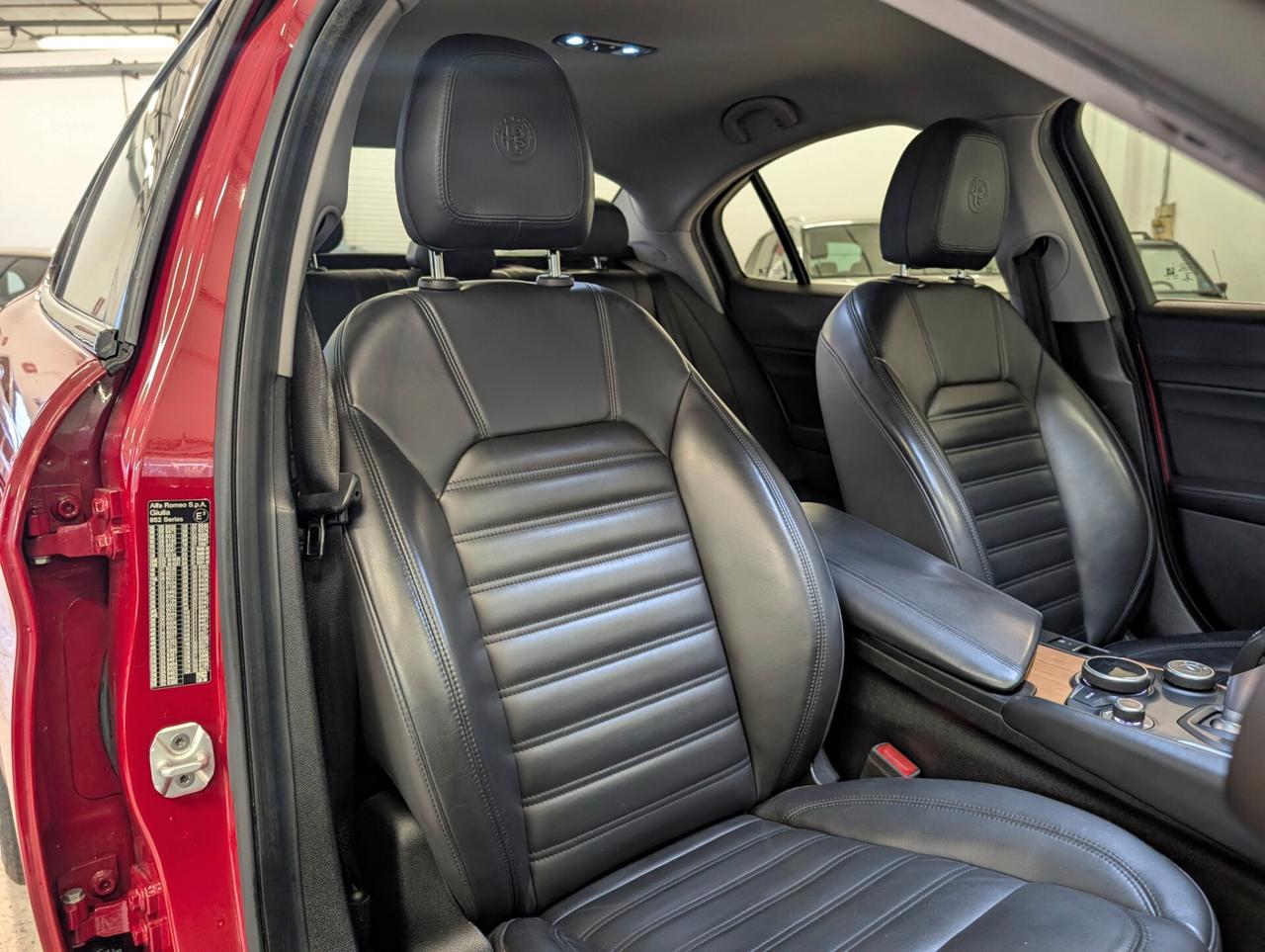 Alfa Romeo Giulia 2.2 Turbodiesel 210 CV AT8 AWD Q4 Veloce