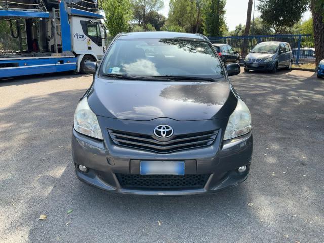 TOYOTA Verso 2.2 D-Cat 150 CV aut. Luxury Pack