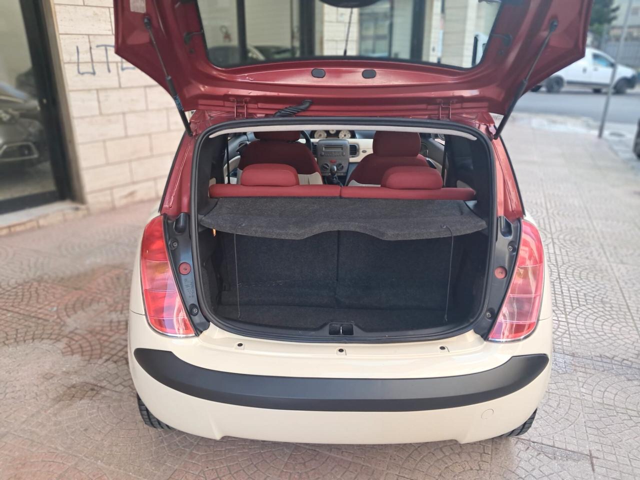 LANCIA YPSILON 1.2 BICOLOR-NEOPATENTATI-Euro3490