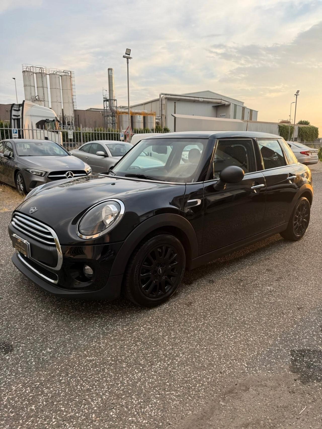 Mini 1.5 Cooper D Baker Street