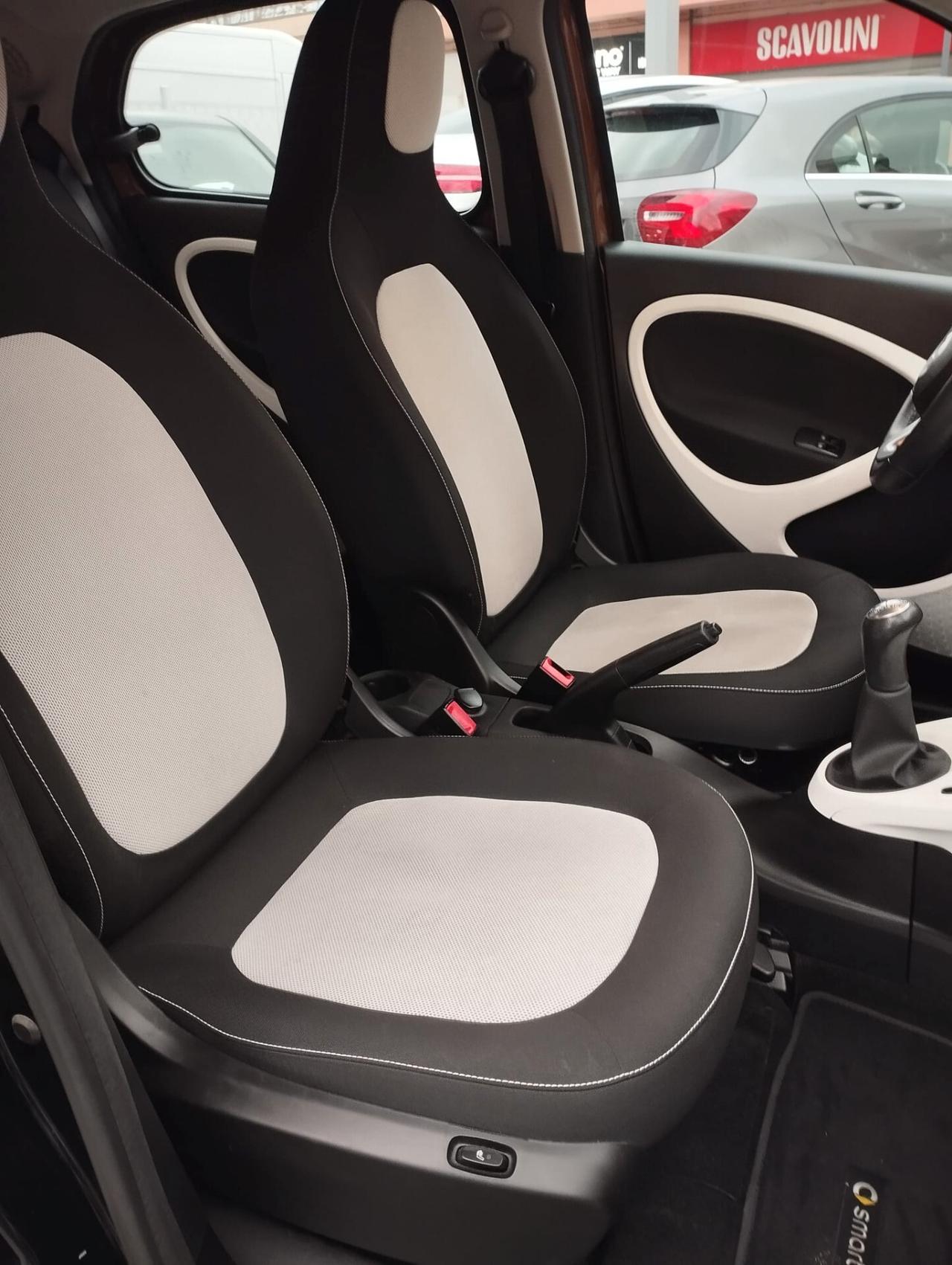 Smart ForFour 70 1.0 Youngster