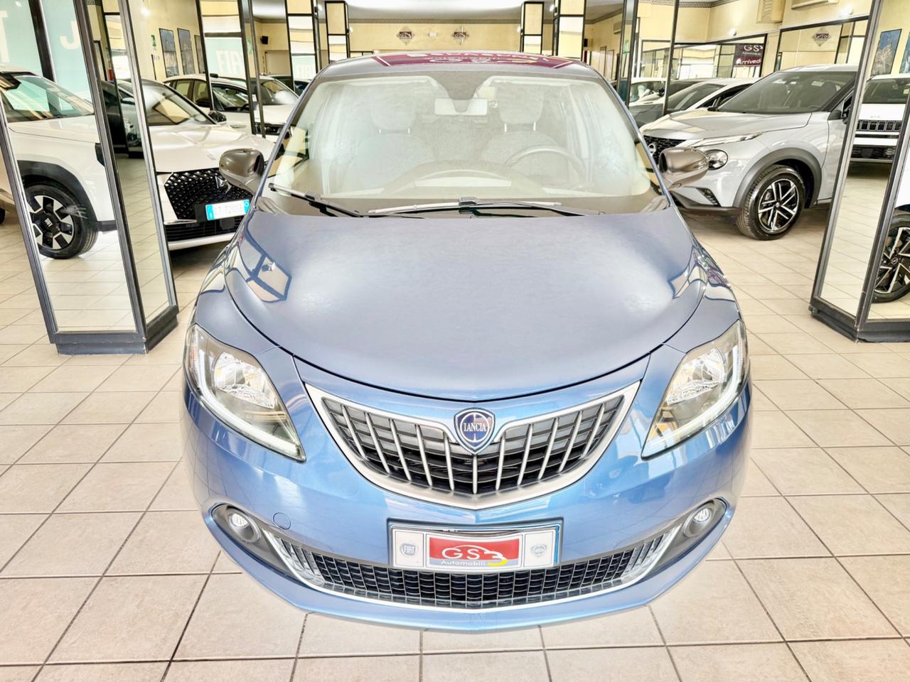 Lancia Ypsilon 1.0 FireFly 5 porte S&S Hybrid Gold
