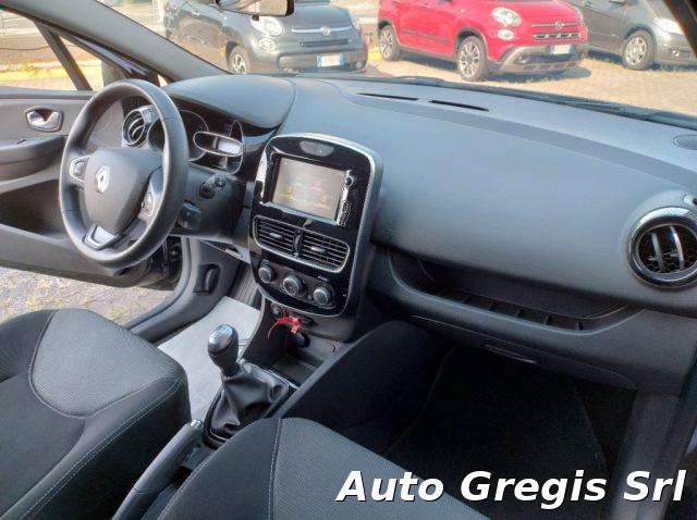 RENAULT Clio TCe 12V 75 CV 5 porte Moschino - Garanzia fino 36