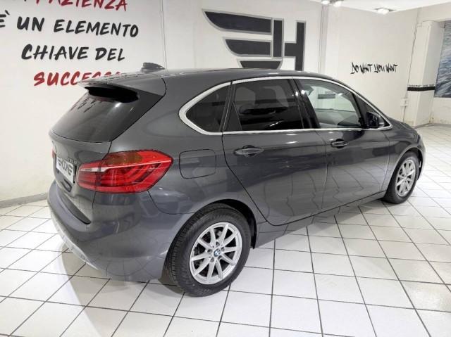 BMW Serie 2 216d