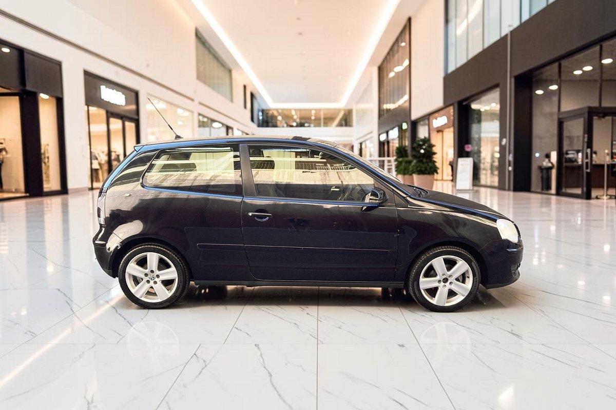 VOLKSWAGEN Polo 1.4/80CV 16V 3p. Sportline