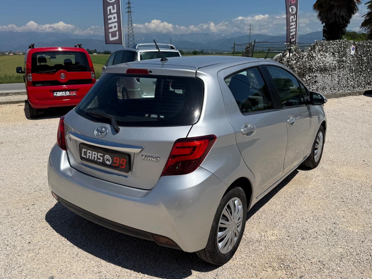 Toyota Yaris 1.0 5 porte Lounge AUTO IMPECCABILE