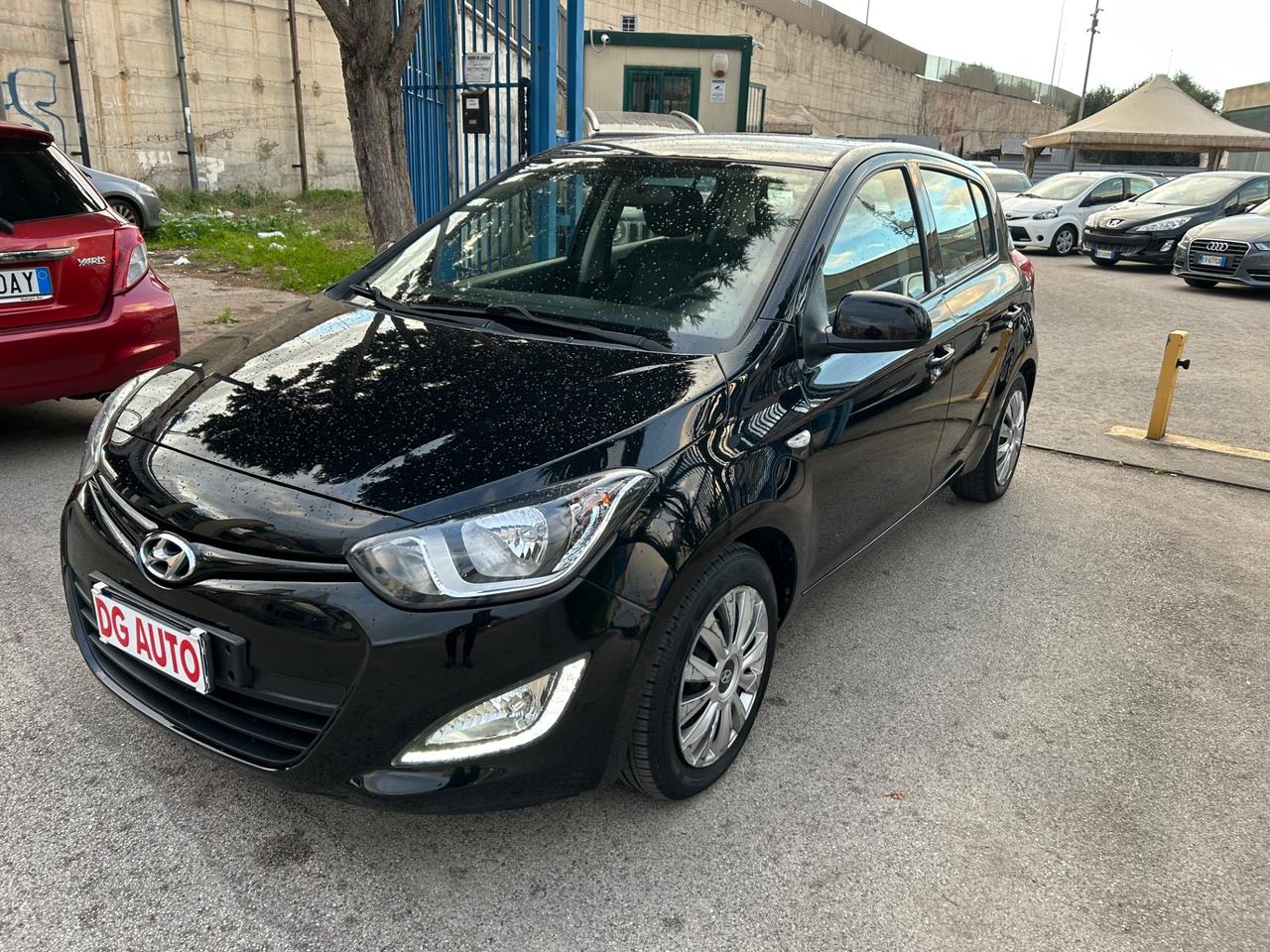 Hyundai i20 1.2 benzina 85 cv 2013 Gpl