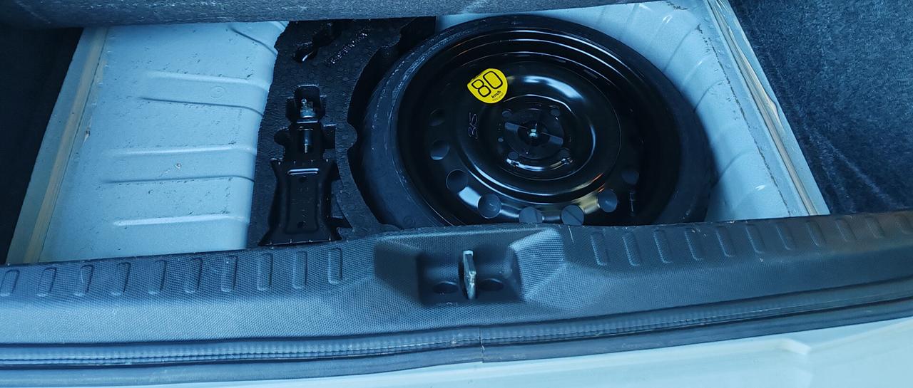 Nissan Micra 1.2 16V 3 porte Acenta