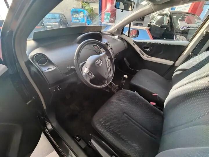 Toyota Yaris 1.3 5 porte M-MT Sol
