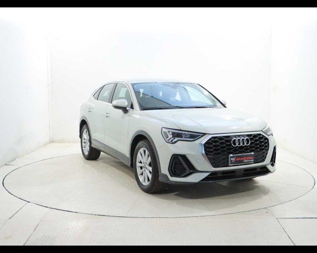 AUDI Q3 SPB 35 TDI S tronic Business Plus