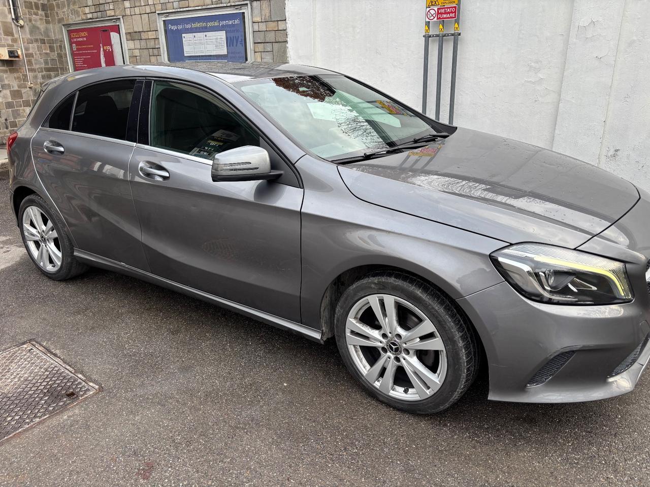 Mercedes-benz A 180 d Automatic Premium
