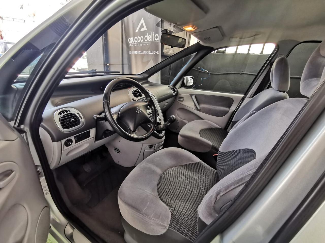 Citroen Xsara Picasso 1.6 EXCLUSIVE