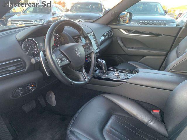MASERATI Levante Levante 2.0 mhev GT Q4 330cv auto - GG977ZY