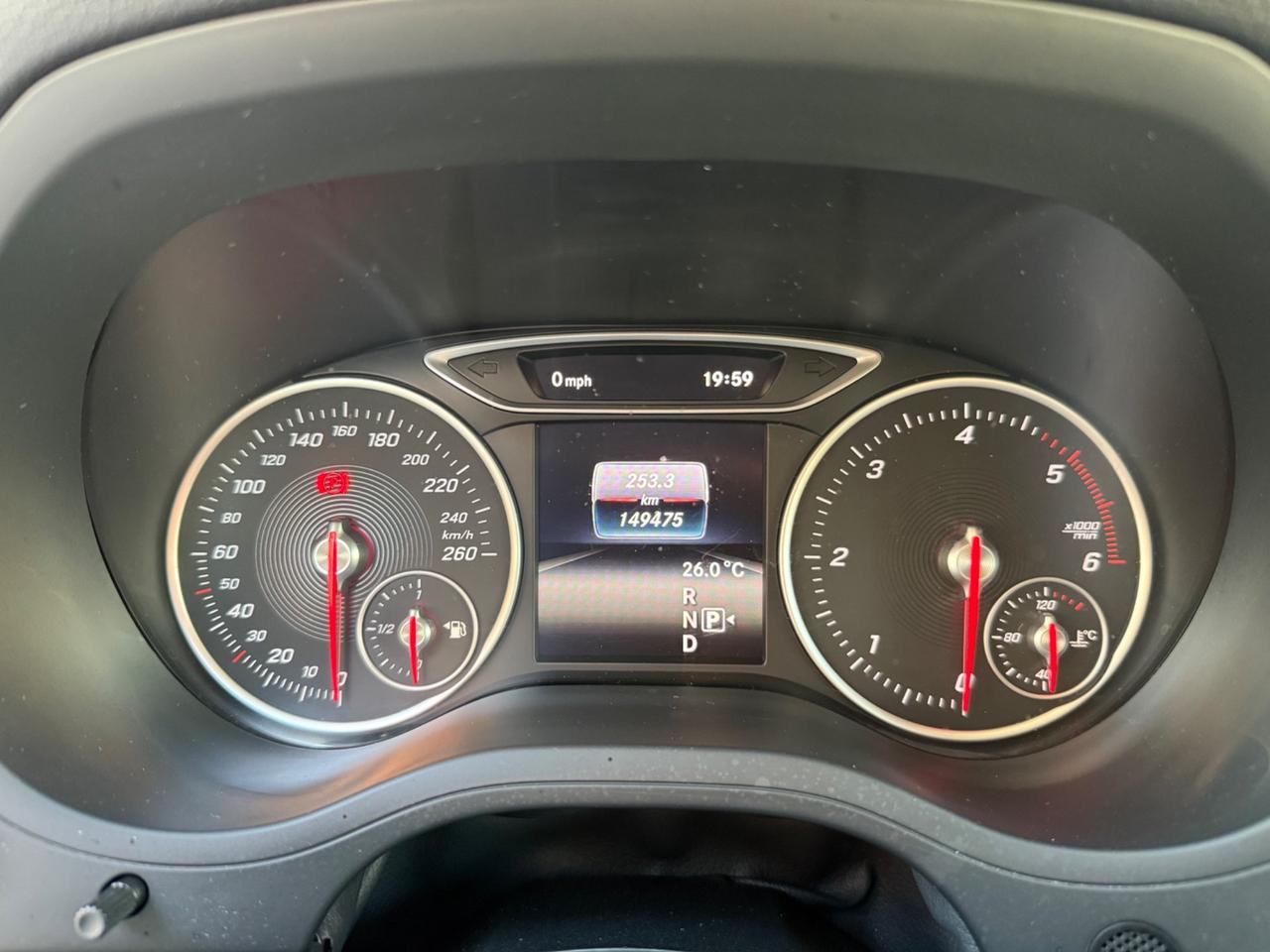 Mercedes-benz B 200 d Automatic Premium