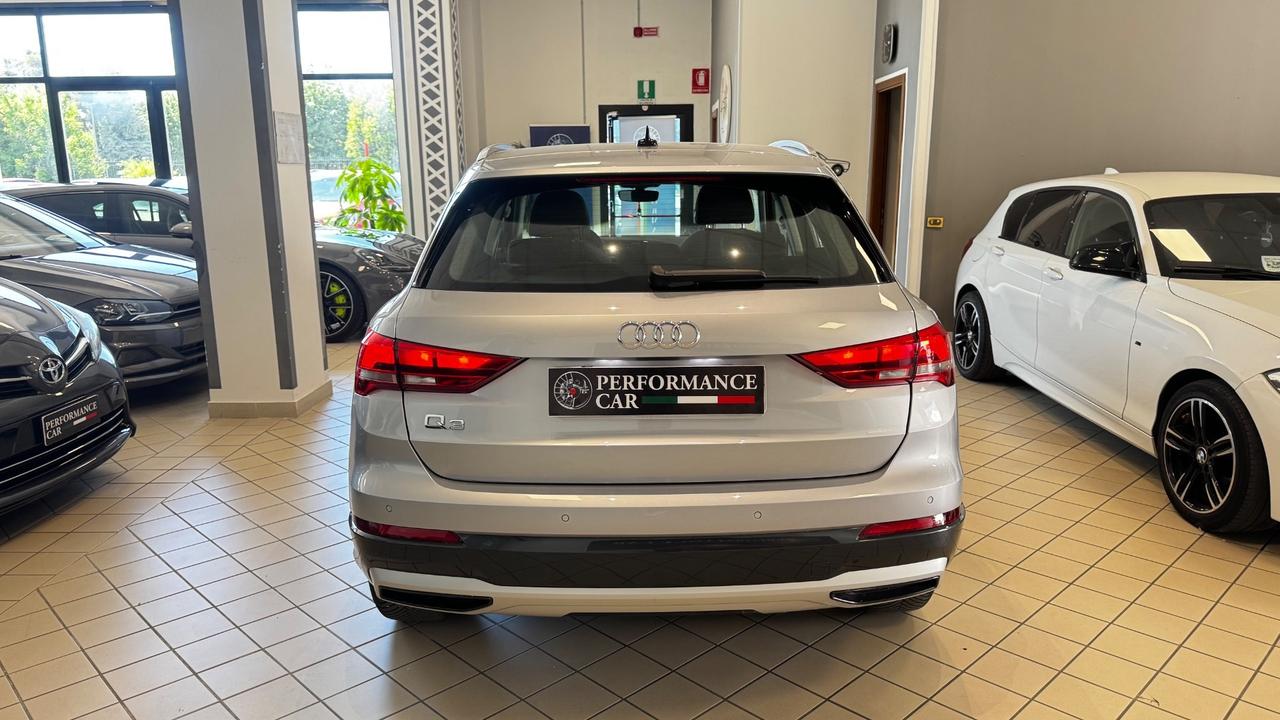 Audi Q3 35 TDI S tronic Business Advanced