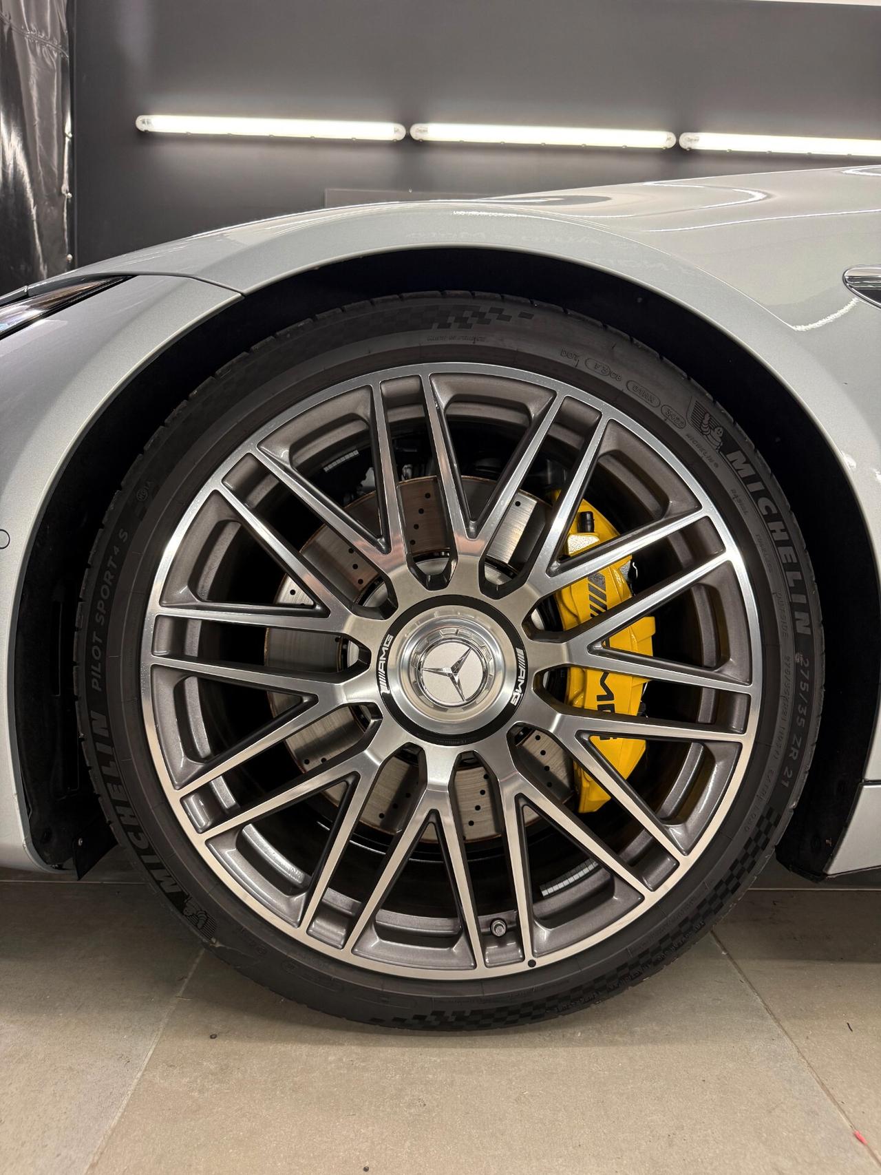 Mercedes-benz SL 63 AMG Argento High Tech