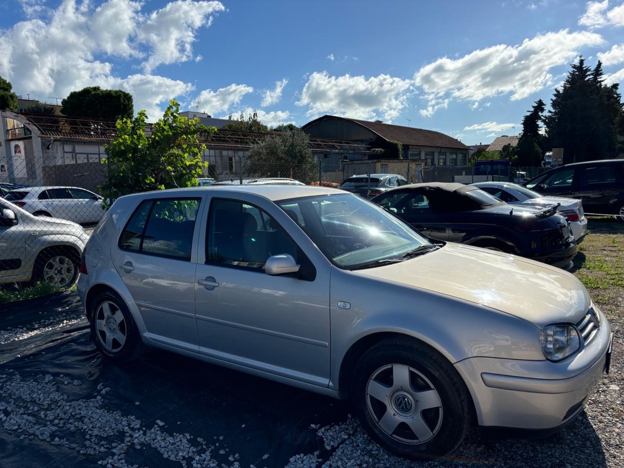 Volkswagen Golf 1.9 TDI 5 porte Gancio Traino