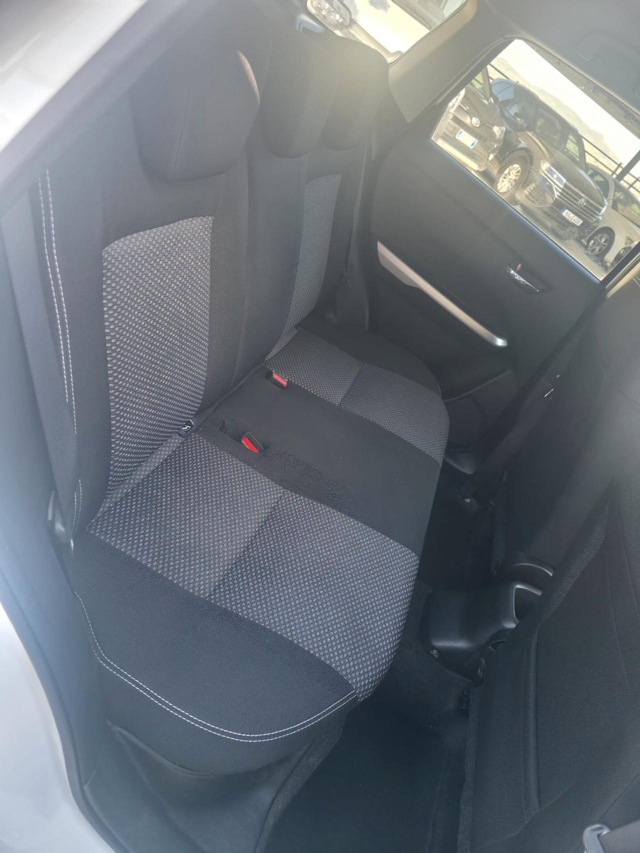 Suzuki Vitara 1.6 DDiS V-Top