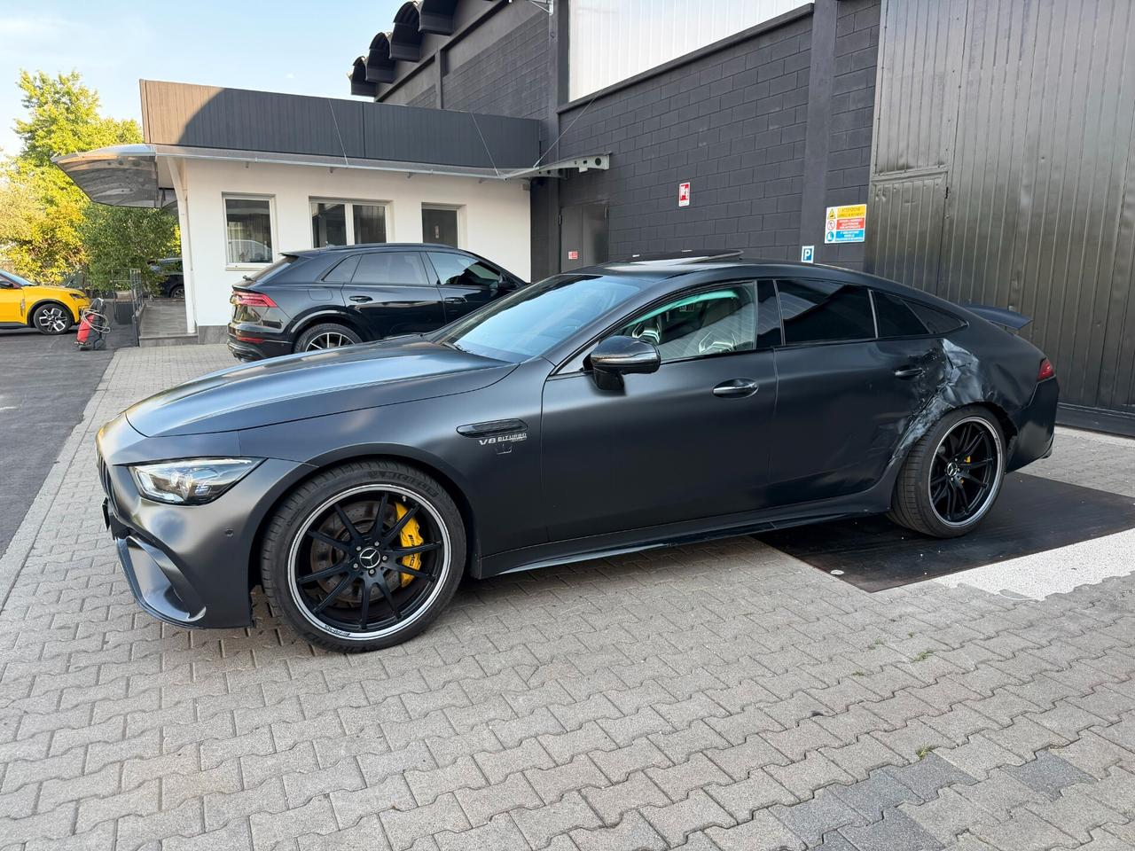 Mercedes GT Coupé 4 63 4Matic+ AMG S ! INCIDENTATA !